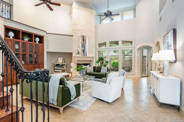 4 COBHAM WAY, San Antonio, TX 78218