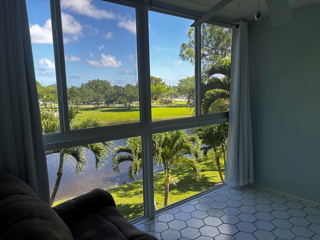 309 Grantham A, Deerfield Beach, FL 33442