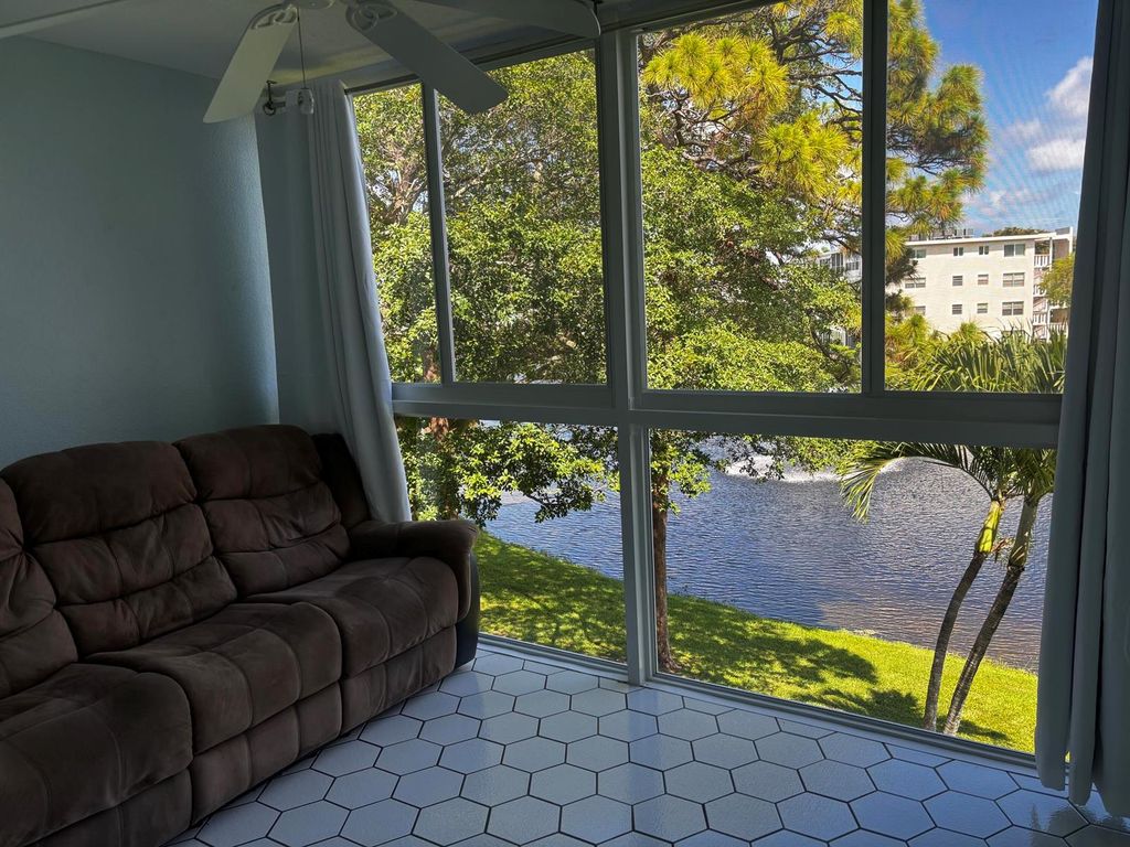 309 Grantham A, Deerfield Beach, FL 33442