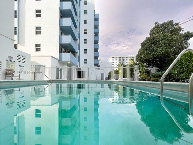 1670 Bay Road 2D, Miami Beach, FL 33139