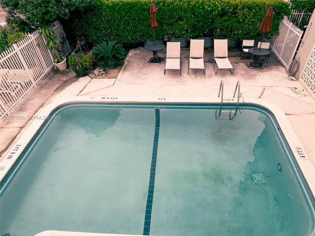 1670 Bay Road 2D, Miami Beach, FL 33139