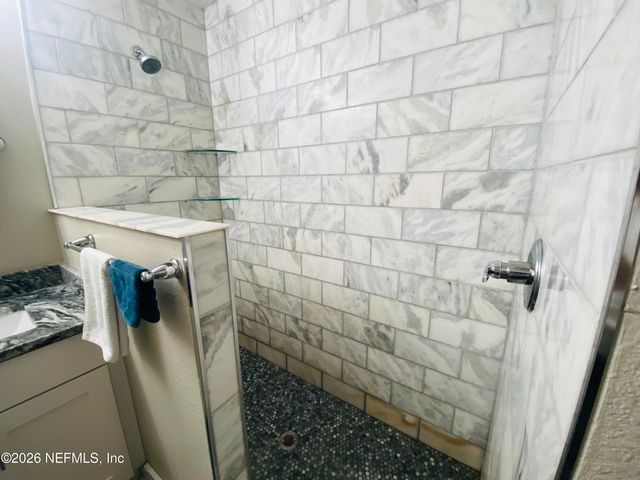 4808 LAWNVIEW Street, Jacksonville, FL 32205