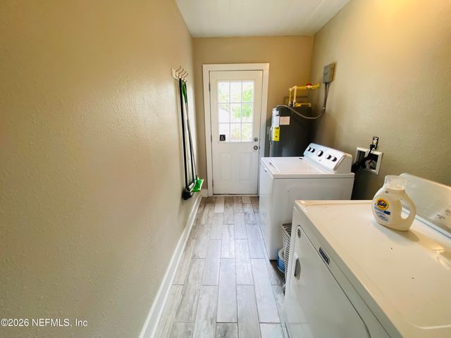 4808 LAWNVIEW Street, Jacksonville, FL 32205