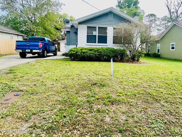 4808 LAWNVIEW Street, Jacksonville, FL 32205