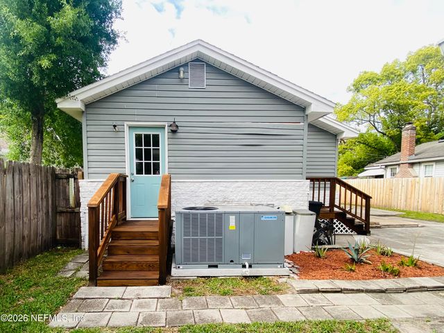 4808 LAWNVIEW Street, Jacksonville, FL 32205