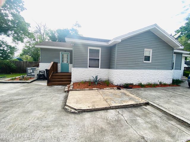 4808 LAWNVIEW Street, Jacksonville, FL 32205