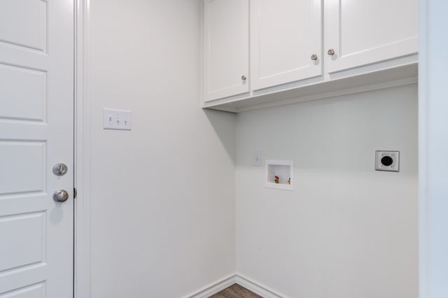 1207 Bryan Avenue, Wolfforth, TX 79382