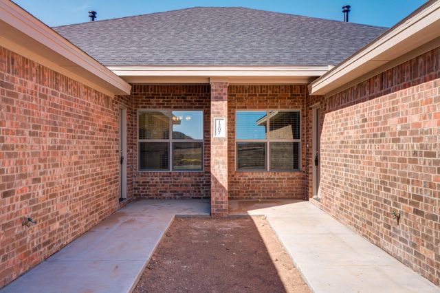 1207 Bryan Avenue, Wolfforth, TX 79382