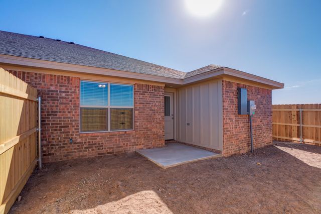 1207 Bryan Avenue, Wolfforth, TX 79382