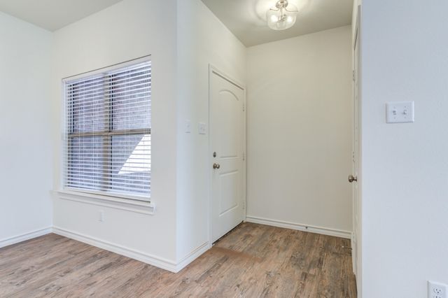 1207 Bryan Avenue, Wolfforth, TX 79382