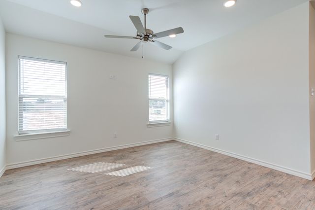 1207 Bryan Avenue, Wolfforth, TX 79382