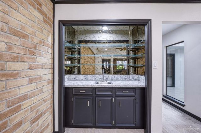 413 Toronto Avenue, Mcallen, TX 78503