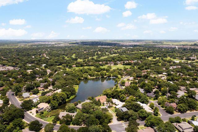 10819 Crown Colony DR 11, Austin, TX 78747