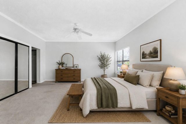 10819 Crown Colony DR 11, Austin, TX 78747