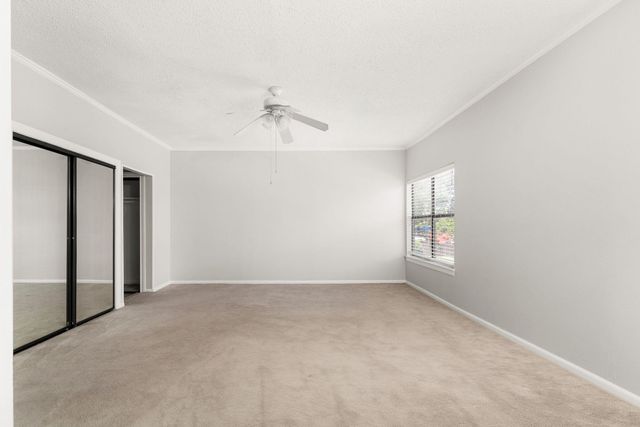 10819 Crown Colony DR 11, Austin, TX 78747