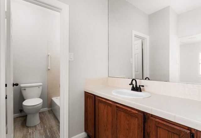 10819 Crown Colony DR 11, Austin, TX 78747