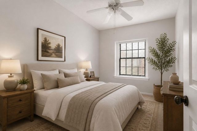10819 Crown Colony DR 11, Austin, TX 78747