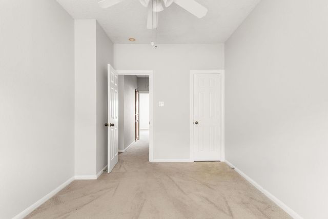 10819 Crown Colony DR 11, Austin, TX 78747