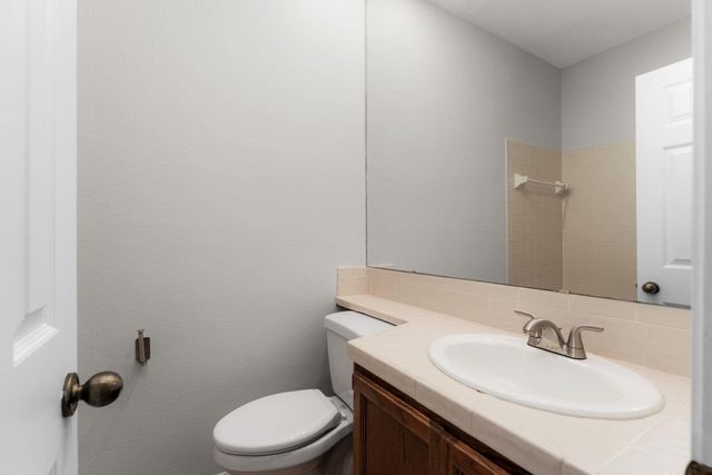10819 Crown Colony DR 11, Austin, TX 78747