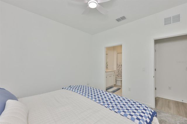 3070 FOREST MEADOW AVENUE, Valrico, FL 33594