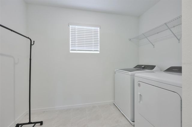 3070 FOREST MEADOW AVENUE, Valrico, FL 33594