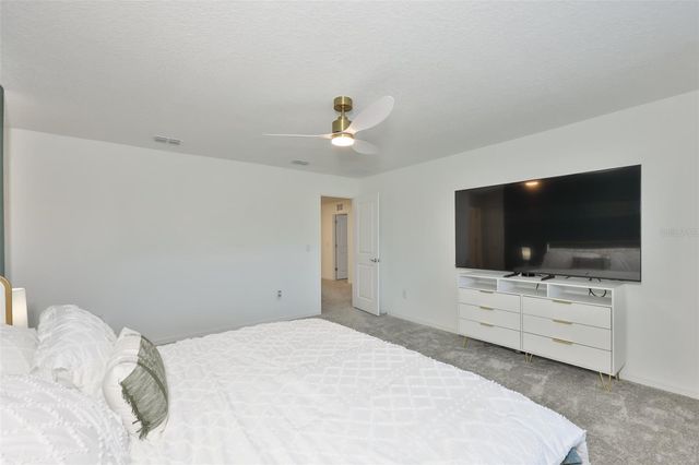 3070 FOREST MEADOW AVENUE, Valrico, FL 33594