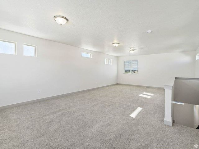 403 E HALLS CREEK RD, Saratoga Springs, UT 84045