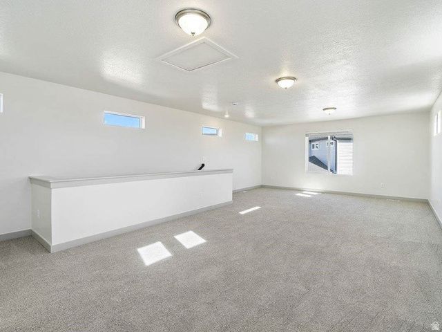 403 E HALLS CREEK RD, Saratoga Springs, UT 84045