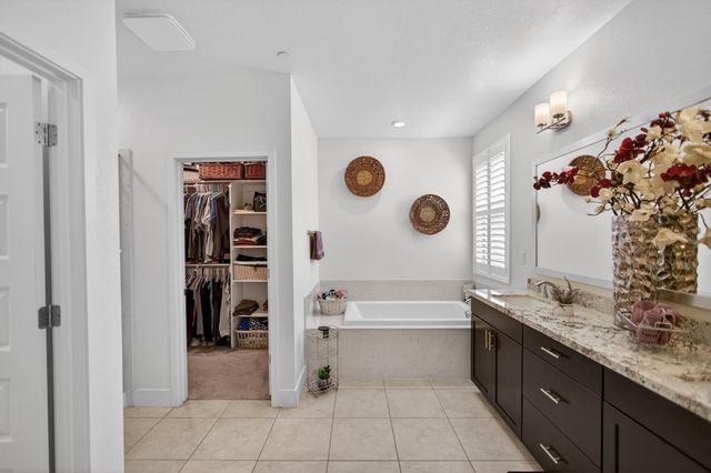12857 Montbrook Way, Rancho Cordova, CA 95742