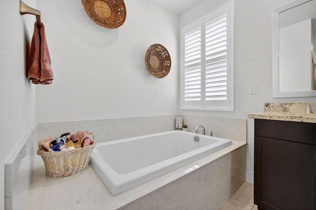 12857 Montbrook Way, Rancho Cordova, CA 95742