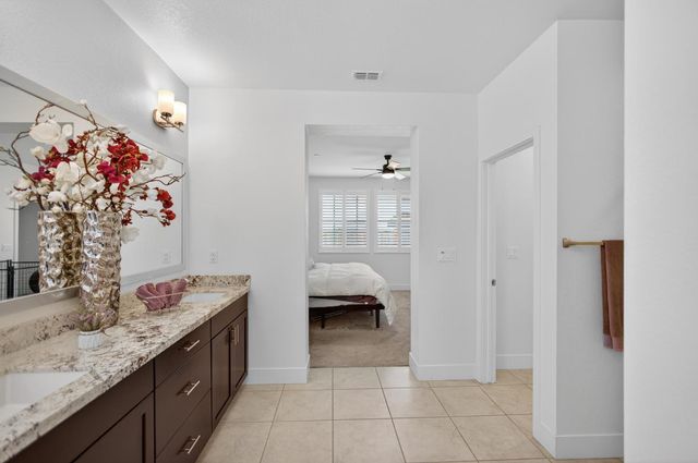 12857 Montbrook Way, Rancho Cordova, CA 95742