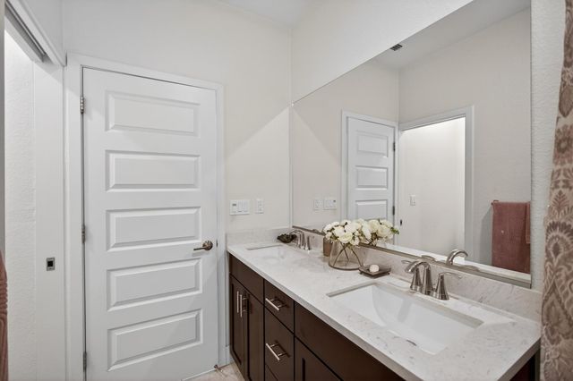12857 Montbrook Way, Rancho Cordova, CA 95742