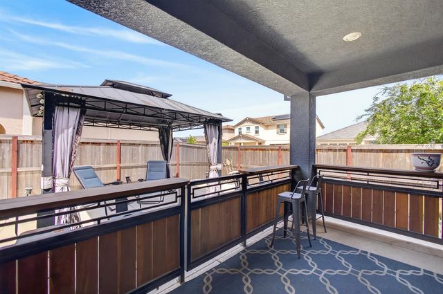 12857 Montbrook Way, Rancho Cordova, CA 95742