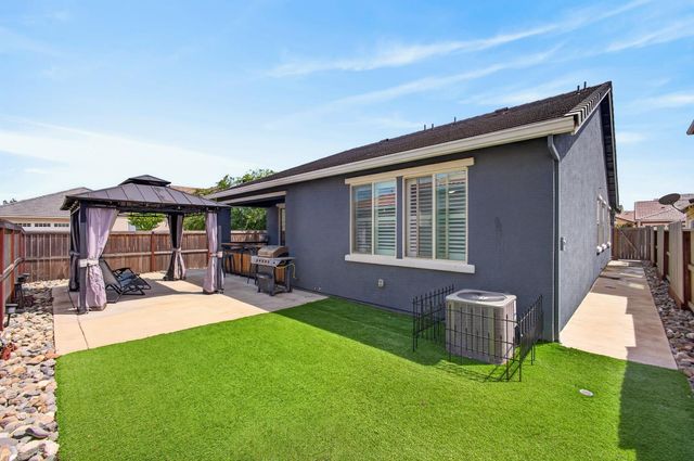 12857 Montbrook Way, Rancho Cordova, CA 95742