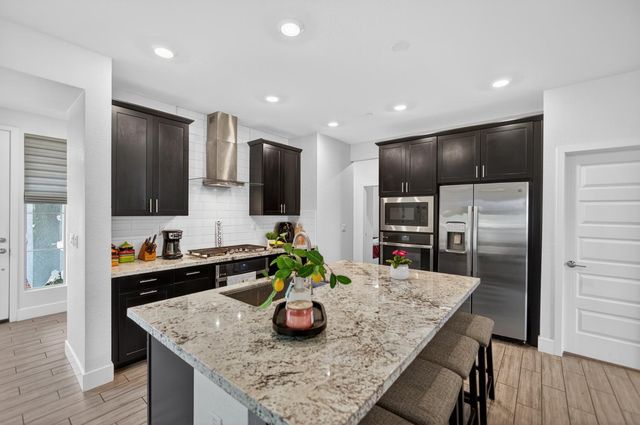 12857 Montbrook Way, Rancho Cordova, CA 95742