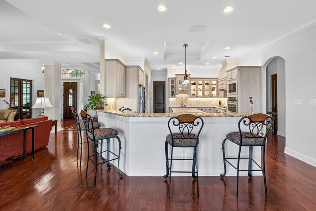 4457 Fairway View Drive, Fort Worth, TX 76008