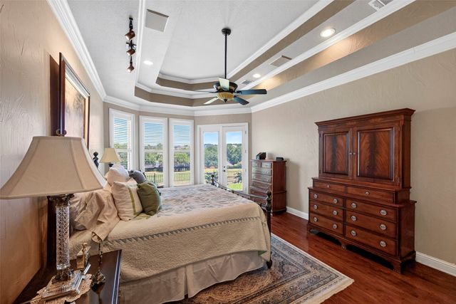 4457 Fairway View Drive, Fort Worth, TX 76008
