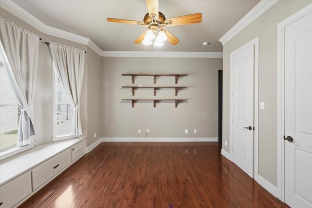 4457 Fairway View Drive, Fort Worth, TX 76008