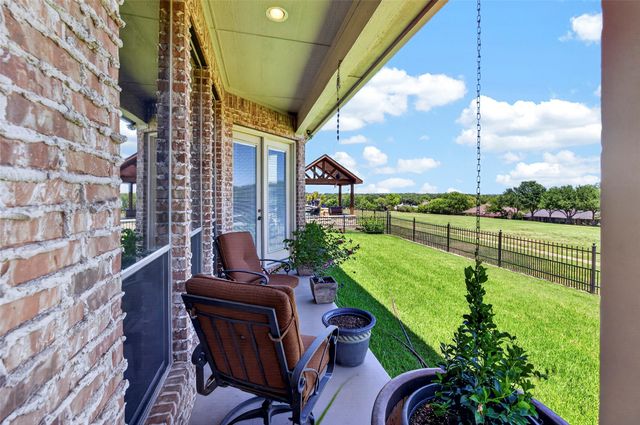 4457 Fairway View Drive, Fort Worth, TX 76008