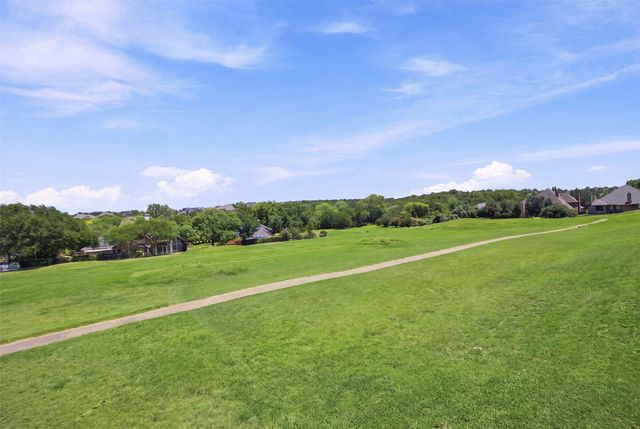 4457 Fairway View Drive, Fort Worth, TX 76008