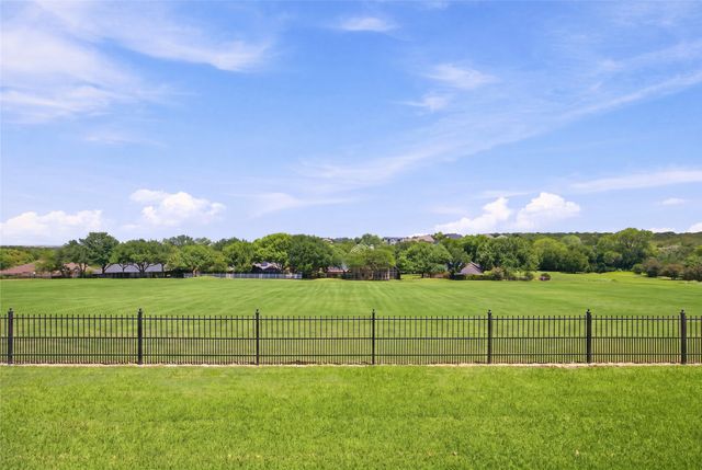 4457 Fairway View Drive, Fort Worth, TX 76008
