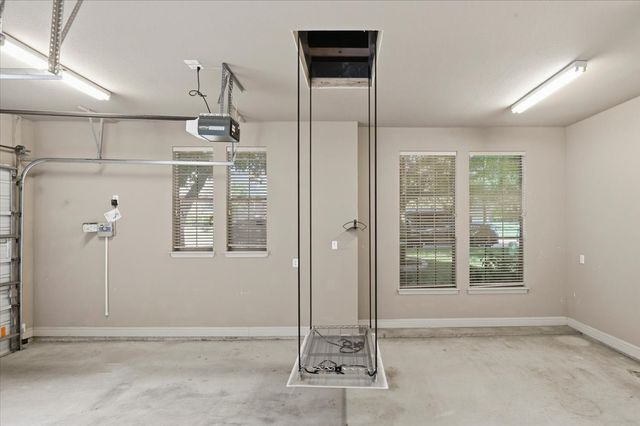 4457 Fairway View Drive, Fort Worth, TX 76008