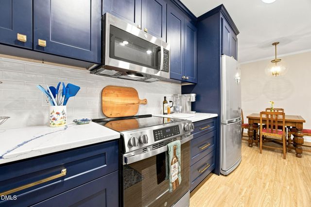 4513 Edwards Mill Road E, Raleigh, NC 27612