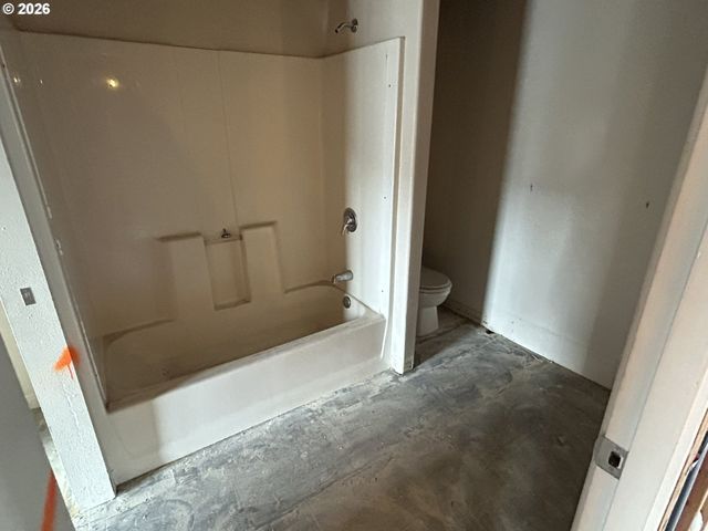 8531 N EDISON St N, Portland, OR 97203