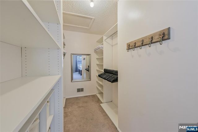 1066 Ash Drive, Mahwah, NJ 07430