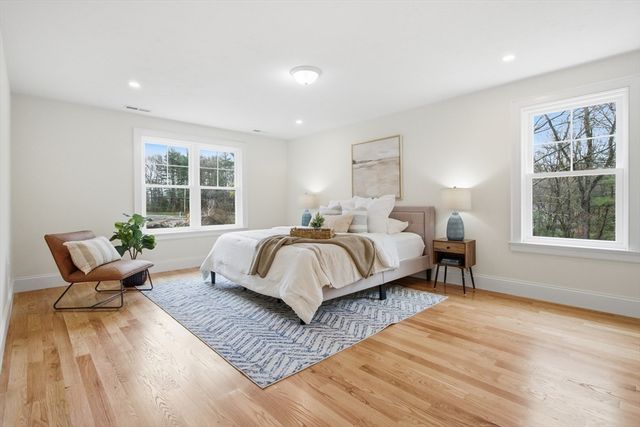 305 Concord Rd 2, Billerica, MA 01821