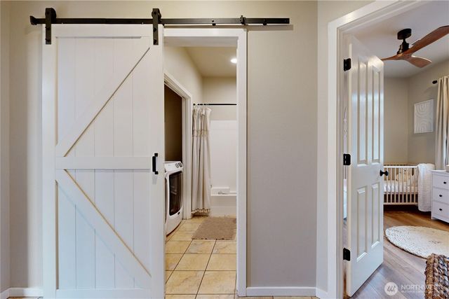 891 SE Larkspur Pl, College Place, WA 99324