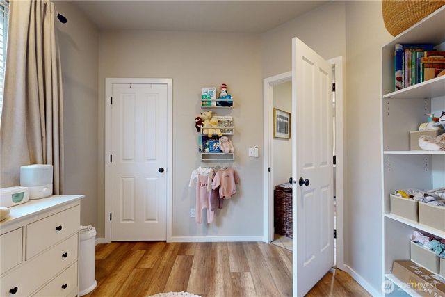 891 SE Larkspur Pl, College Place, WA 99324