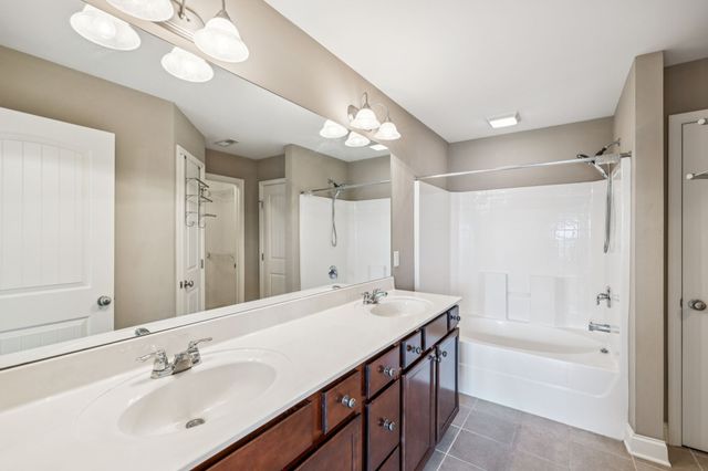 419 Waterbrook Dr, Mount Juliet, TN 37122