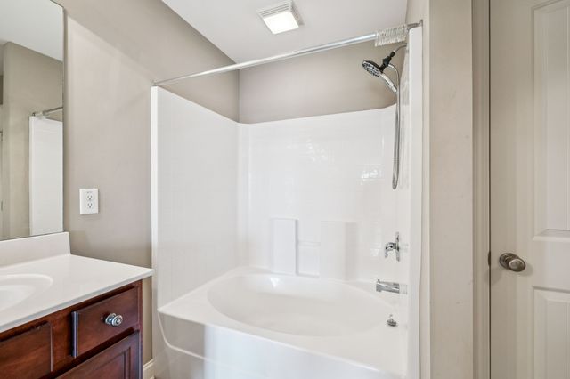 419 Waterbrook Dr, Mount Juliet, TN 37122